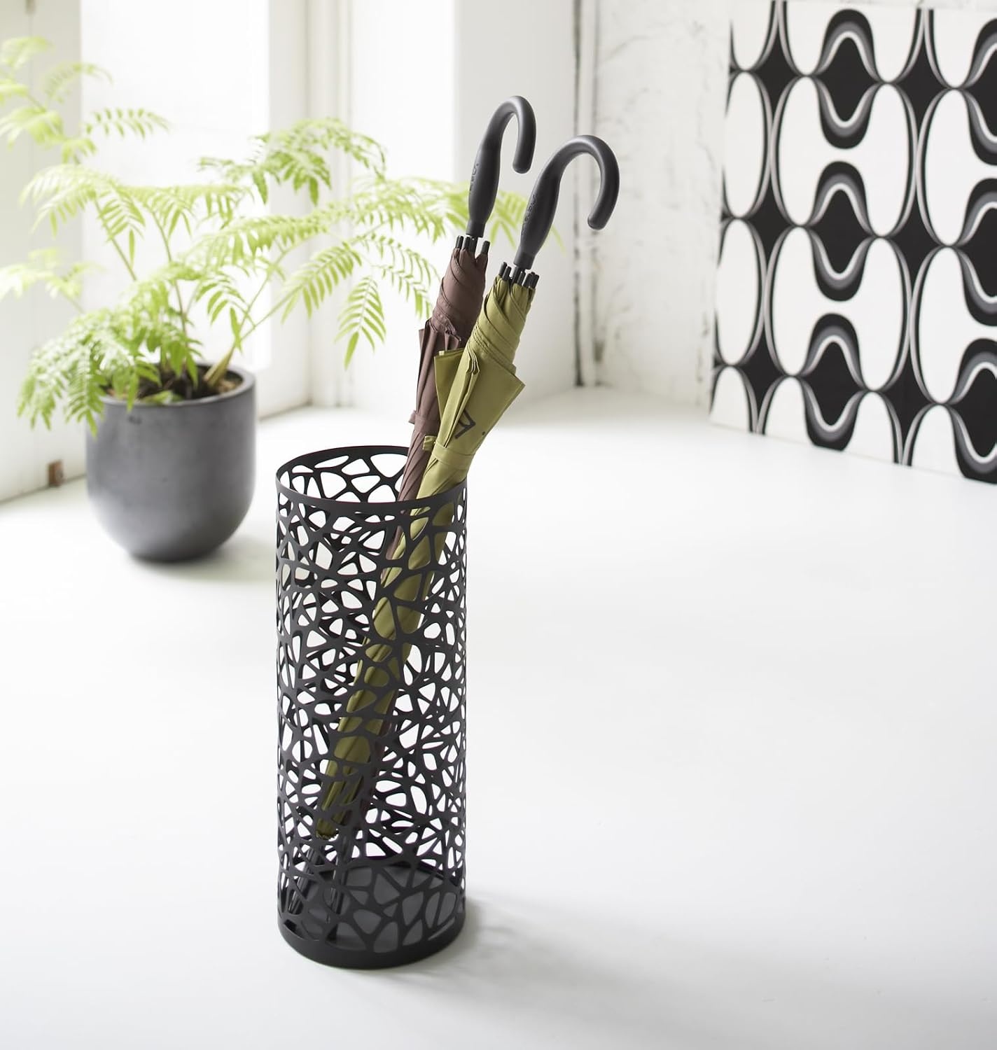 image:imageYAMAZAKI Home Nest Umbrella Stand Storage for Umbrellas and Walking Canes Round Steel Holds Up to 6 Umbrellas