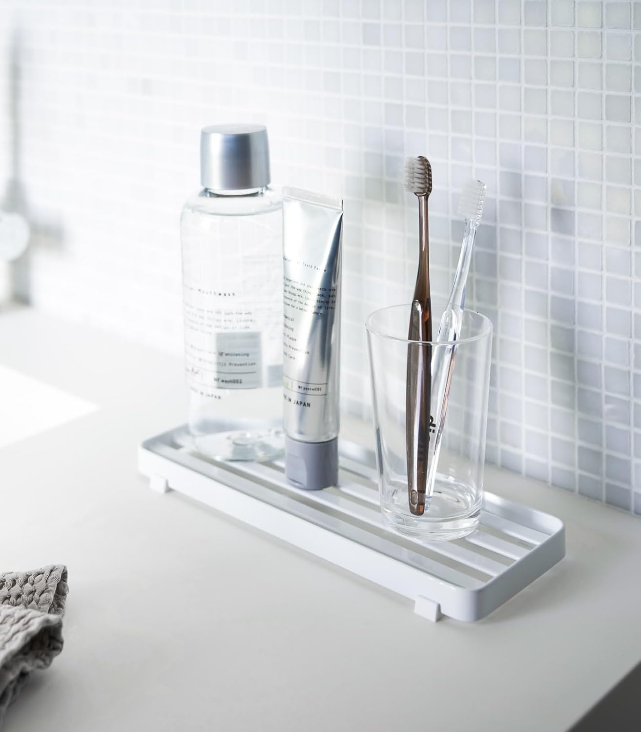 image:imageYAMAZAKI Home Tower Bathroom Tray Steel Vanity Holder Organizer SteelWhite