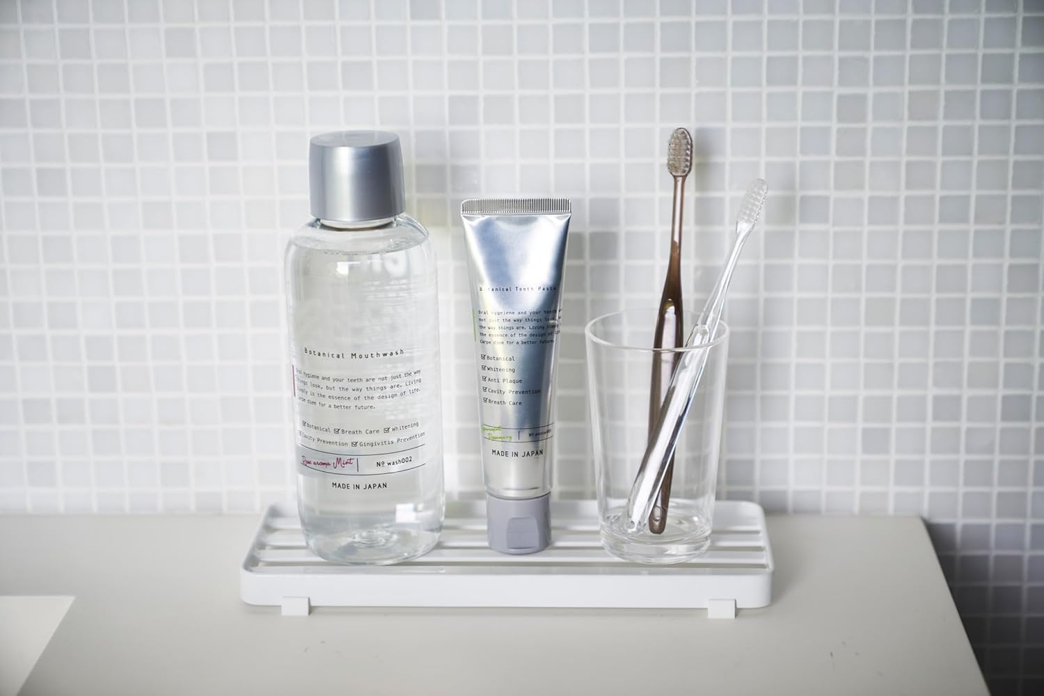 image:imageYAMAZAKI Home Tower Bathroom Tray Steel Vanity Holder Organizer SteelWhite
