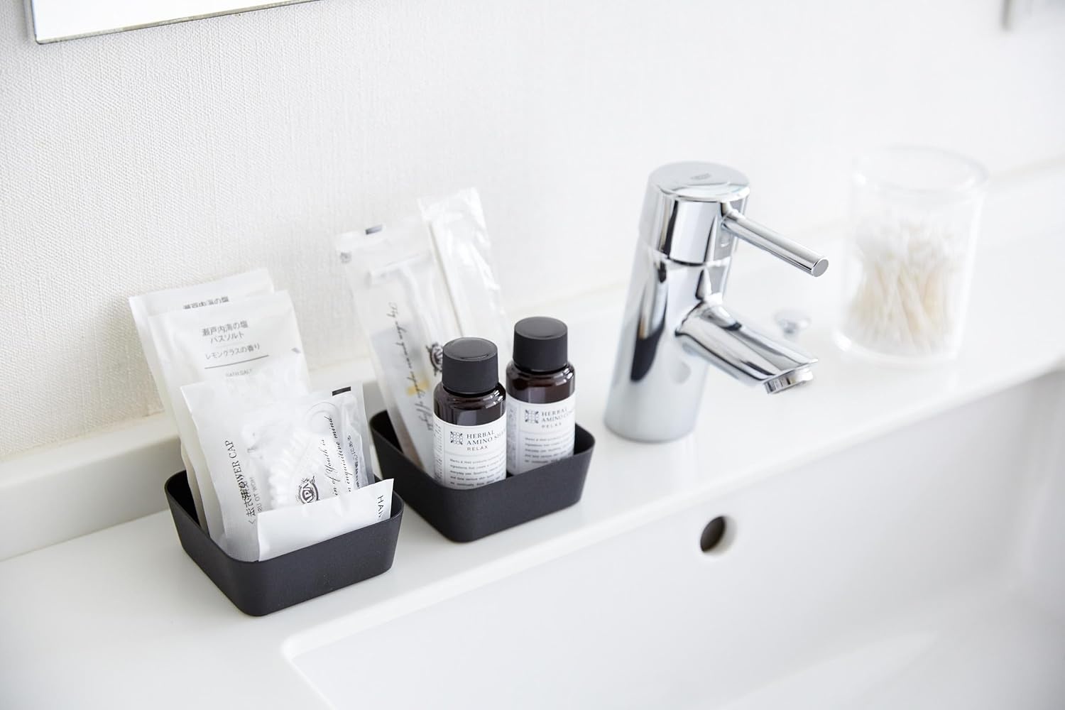 image:imageYAMAZAKI Home Tower Space Saving Vanity Tray 35 X 35 SteelBlack