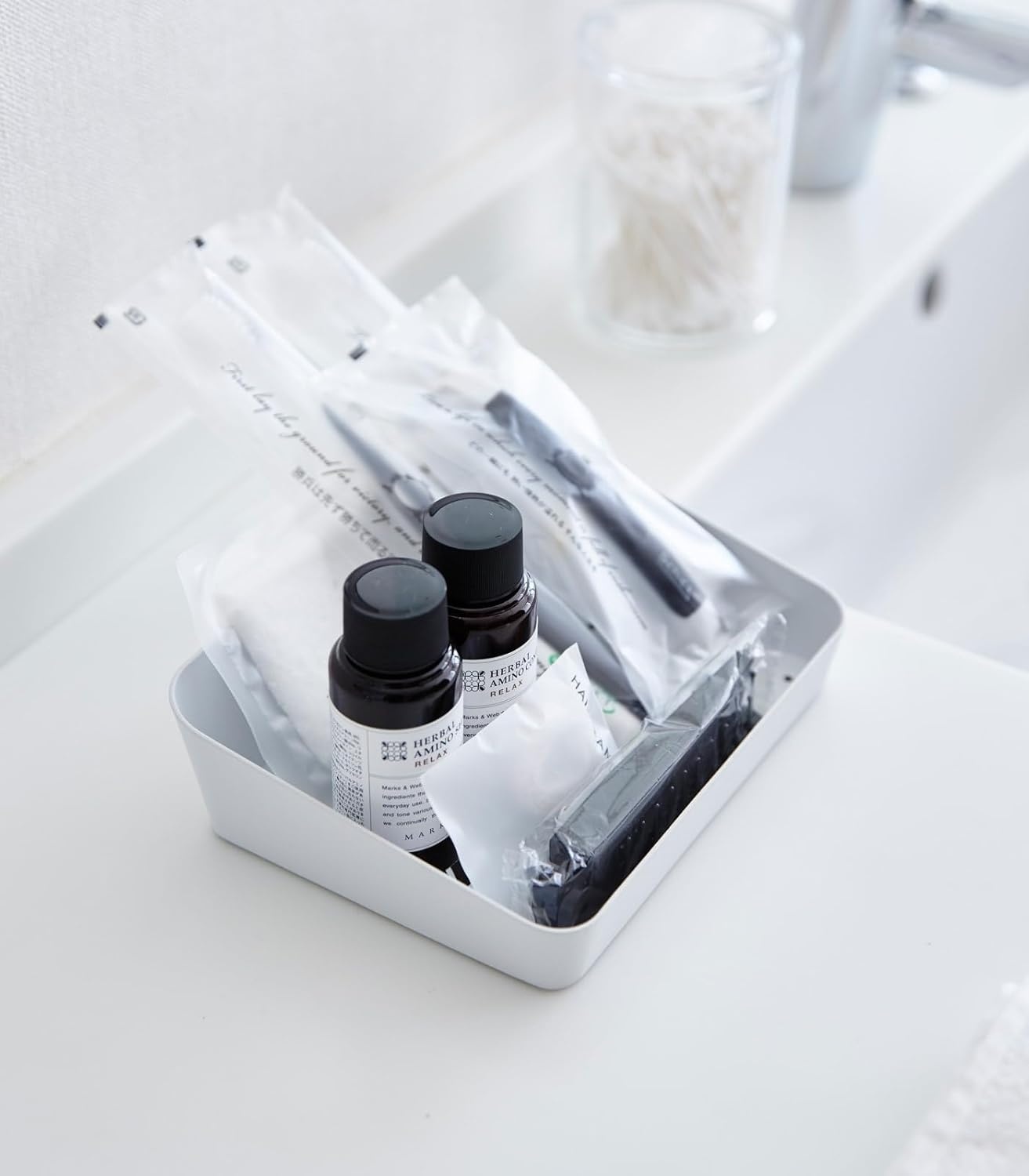 image:imageYAMAZAKI Home Tower Space Saving Vanity Tray 35 X 35 SteelWhite