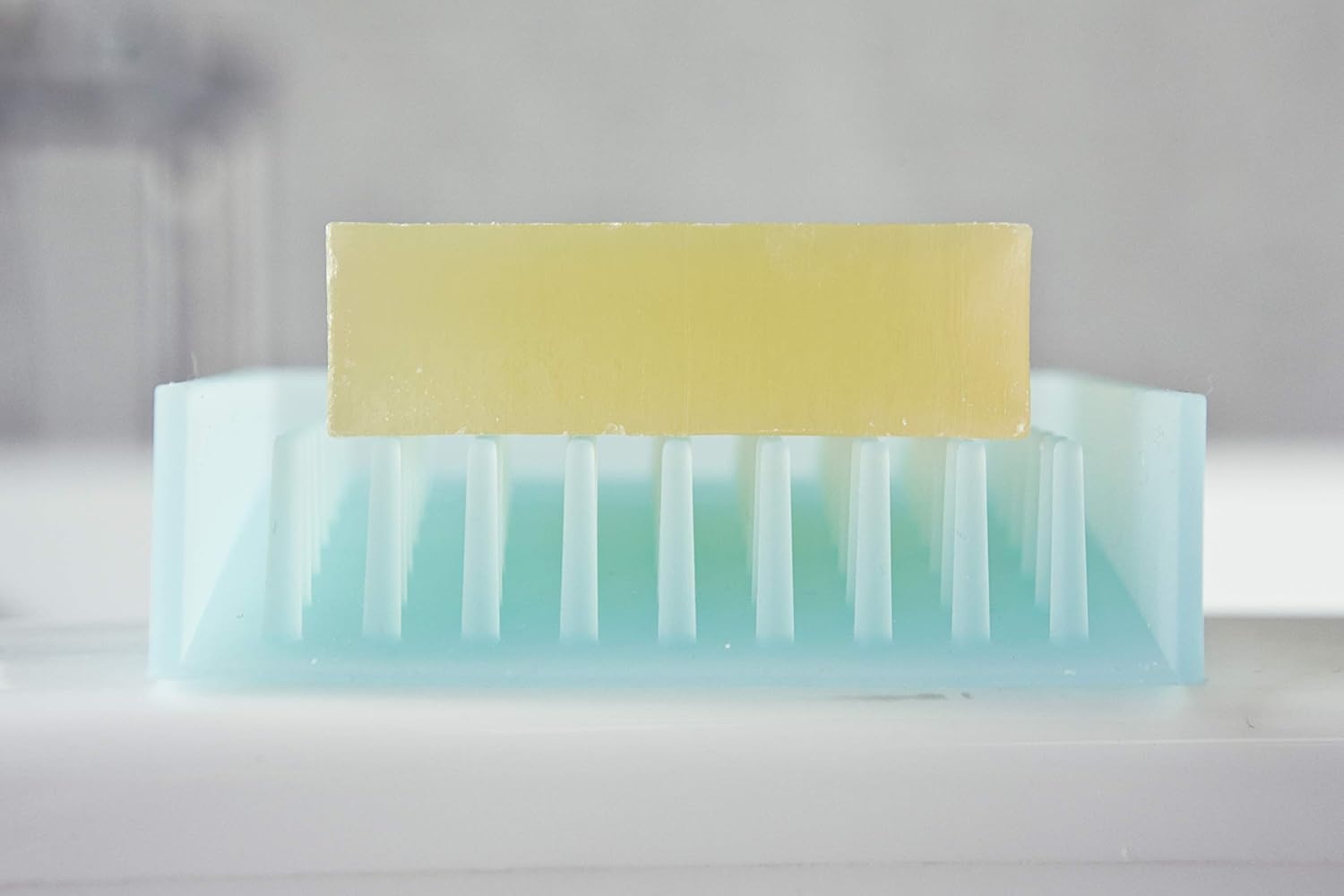 image:imageYamazaki Home Self Draining Soap Tray Floating Holder Dish for Sink Silicone No Assembly ReqBlue