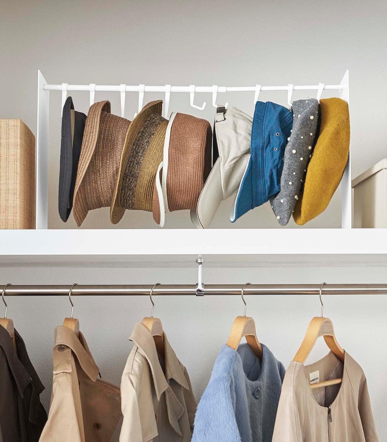 image:imageYAMAZAKI Home Tower Hat Hanger Rack Expandable Metal Storage Organizer Hooks For Closet SteelWhite