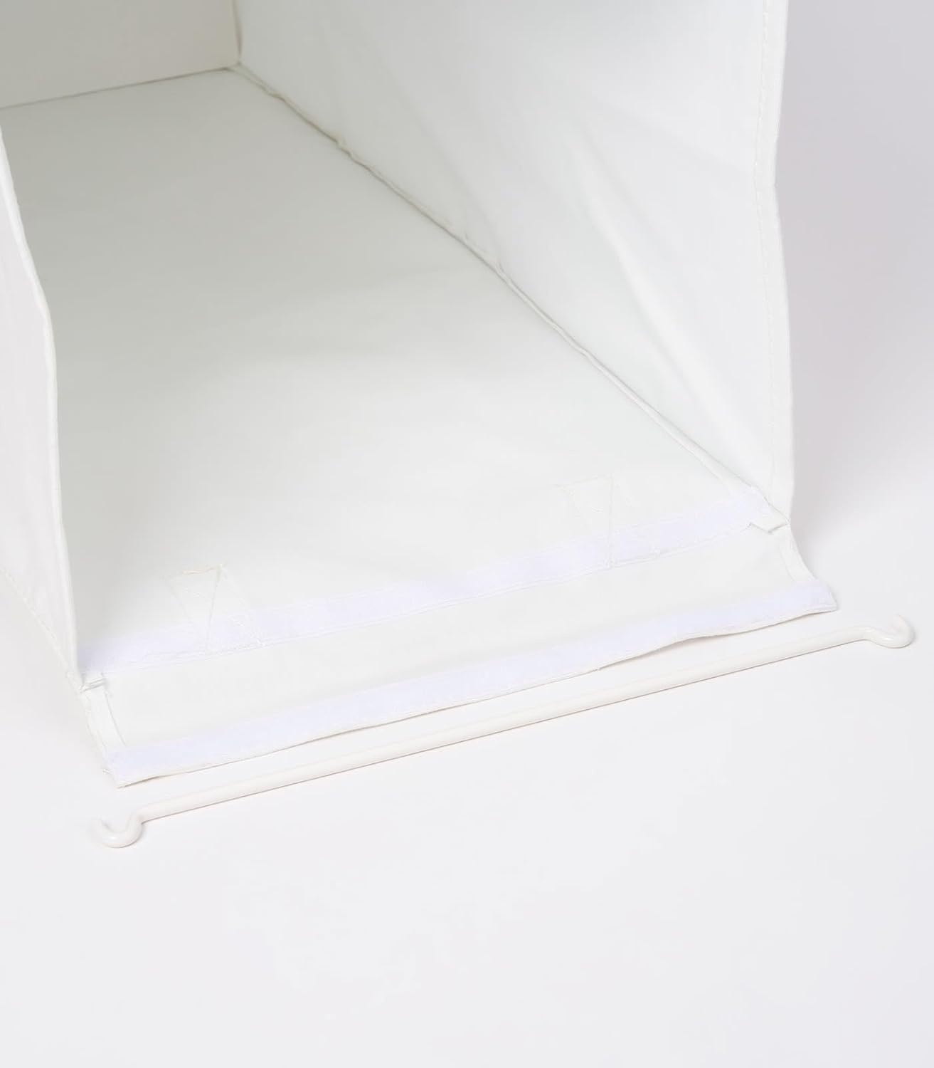 image:imageYAMAZAKI Home Tower Laundry Hamper Clothes Basket with Cotton Liner Small 252 Steel Cotton 12 Gallons 45 LitersWhite
