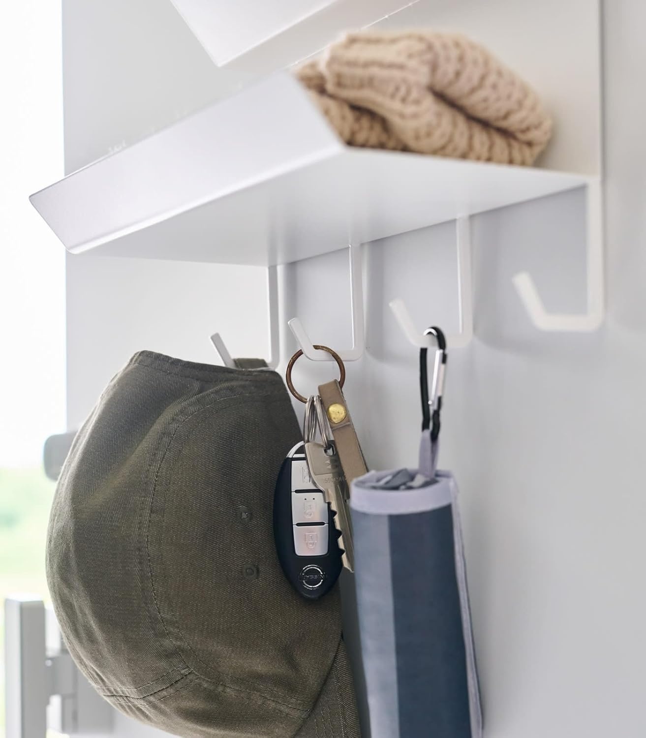 image:imageYAMAZAKI Home Tower Magnetic 2Tier Entryway Organizer Storage for Gloves and Hats with Hooks for Keys and Bags Steel
