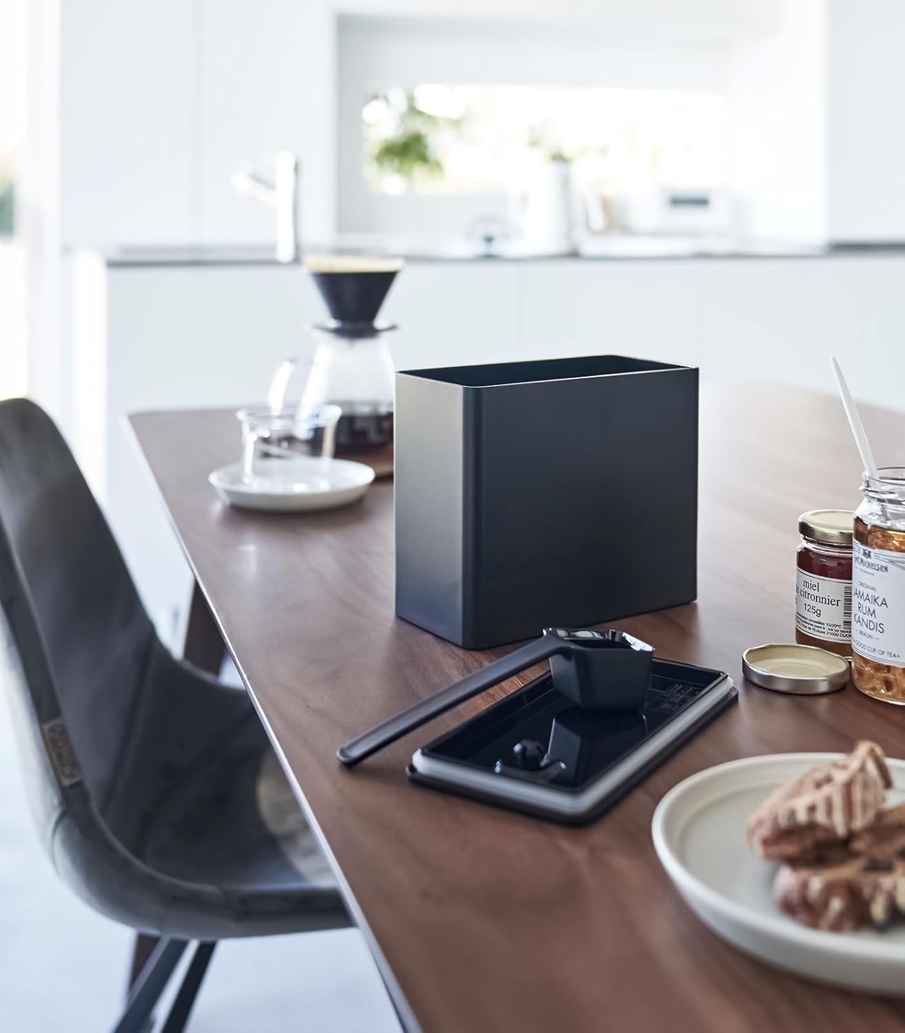 image:imageYamazaki Home Tower Airtight Coffee Canister Vacuum Sealed Ground Coffee Storage Container Polypropylene Black