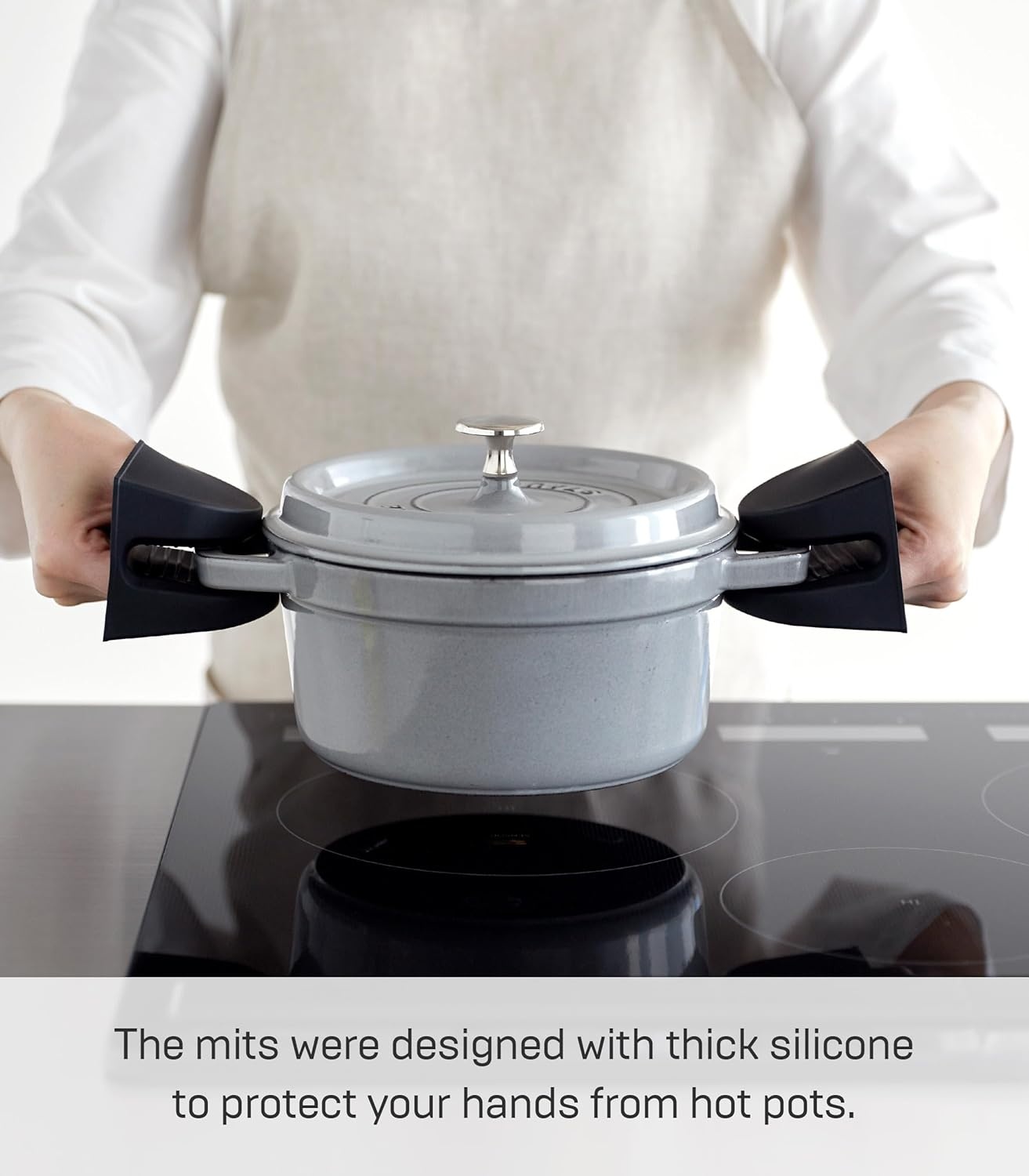 image:imageYamazaki Home Tower Magnetic Pot Holders Set of 2 Heat Resistant Silicone Oven Mitts Durable Insulated Hot Pads Magnetic Storage SiliconeBlack