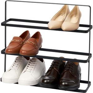 YAMAZAKI Home Tower Compact Modern Metal Shoe Rack – Short, 18″ – Steel – Holds 6 To 9 Shoes