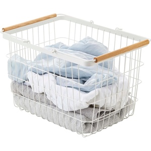 Yamazaki Home Tosca Laundry Basket – Laundry Basket With Wooden Handles – Medium, 11″ – Steel + Wood – 6 Gallons, 23 Liters(Medium)